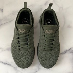 APL Techloom phantom size 36.5